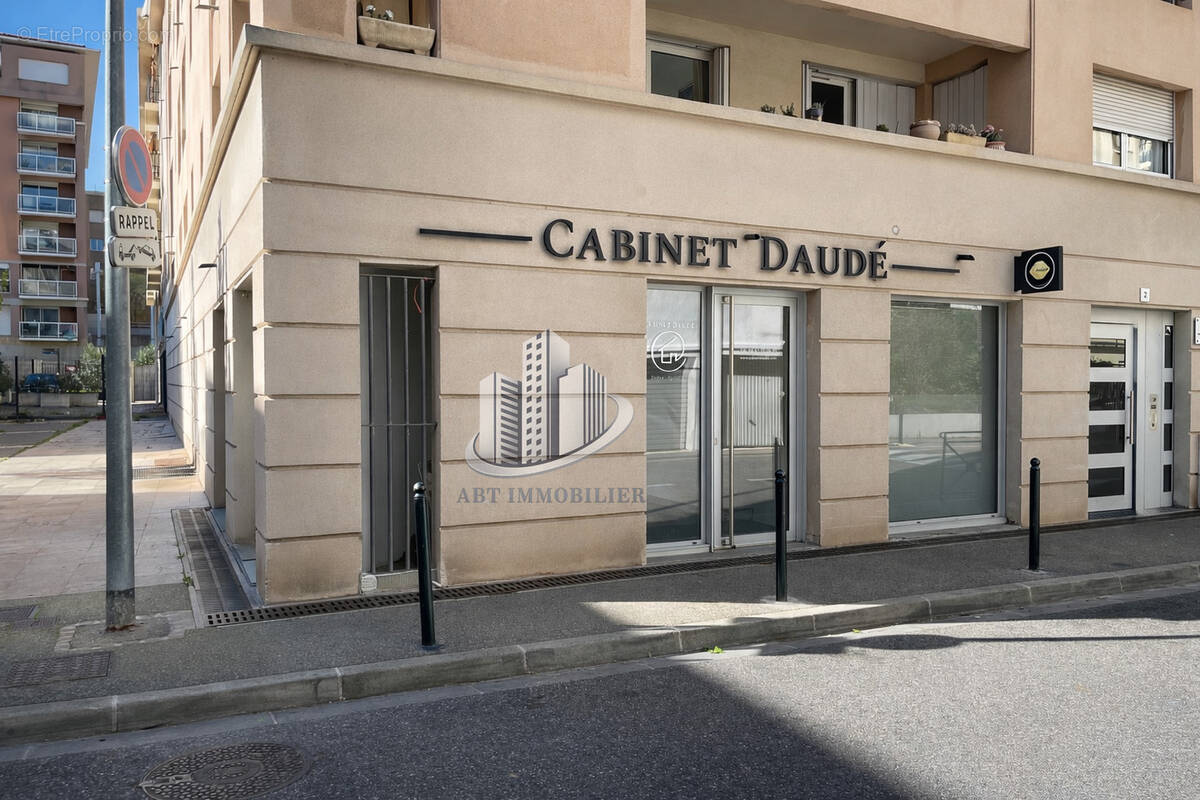 Local commercial Aix en Provence - Commerce à AIX-EN-PROVENCE