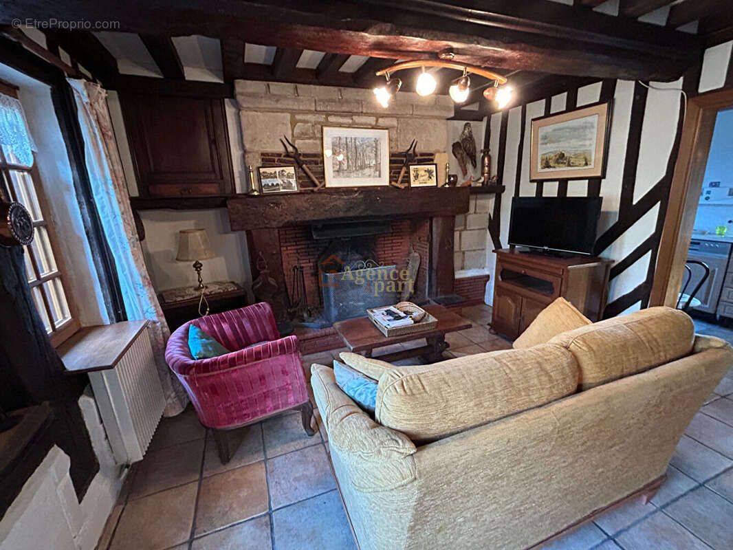 Maison à BEUVRON-EN-AUGE