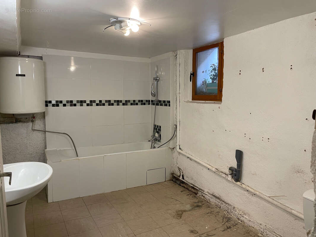 Maison à BELGENTIER