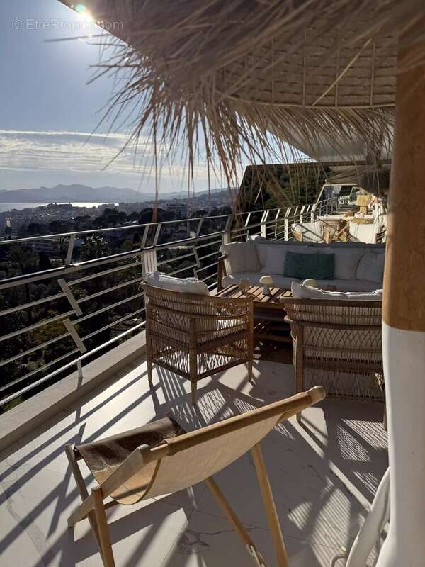 Appartement à CANNES