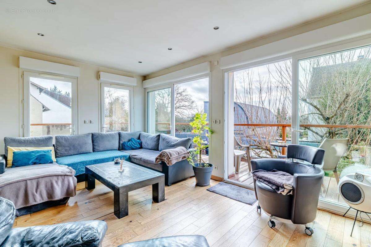 Maison à SAINT-GRATIEN