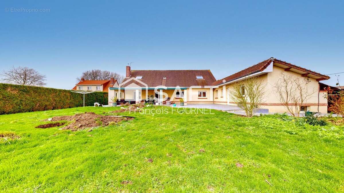 Photo 2 - Maison à SERQUES