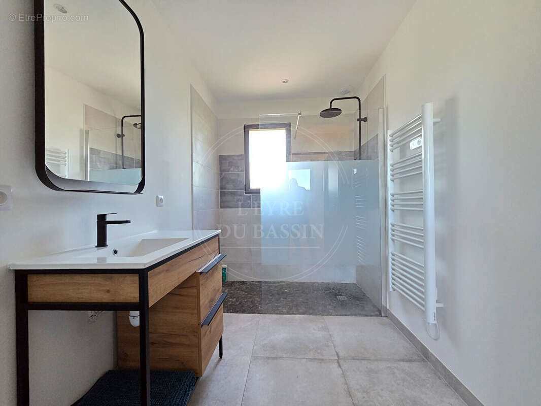 Villa Gujan La HUME 145 m² sur 544m² de parcelle - photo 13
