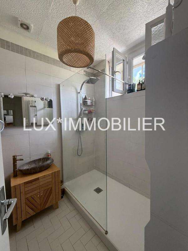 Maussane-les-alpilles - maison de rapport · 2 lots loués - photo 10