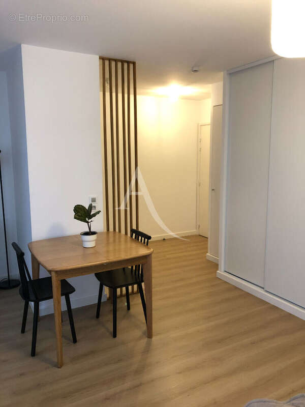 Appartement à ROMAINVILLE
