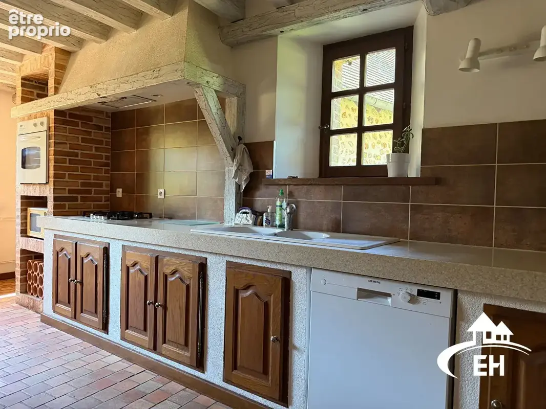 Maison de caractère - 5 chambres - 5 520 m² - Proche L'Aigle - photo 4