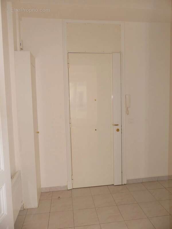 Salle - Appartement à NICE