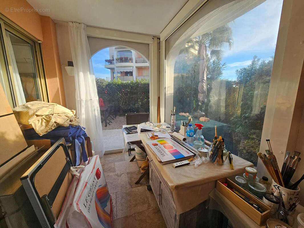 Appartement à MANDELIEU-LA-NAPOULE