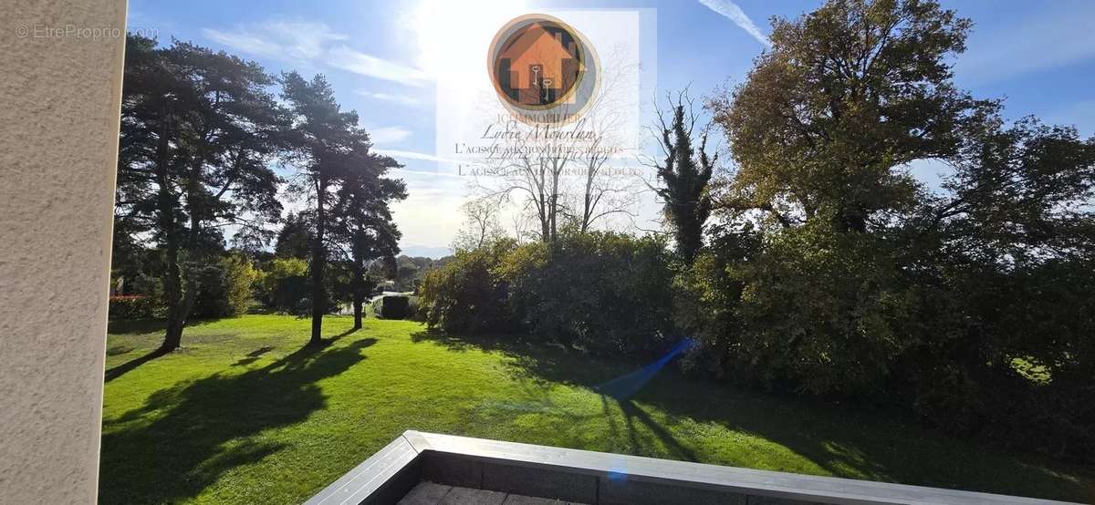 Maison à POEY-DE-LESCAR