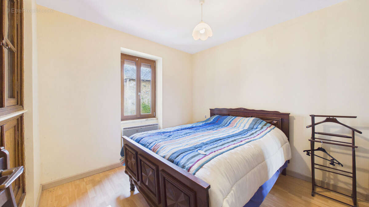 Maison en pierre 4 pièces 80 m² avec grange et grand terrain - photo 11
