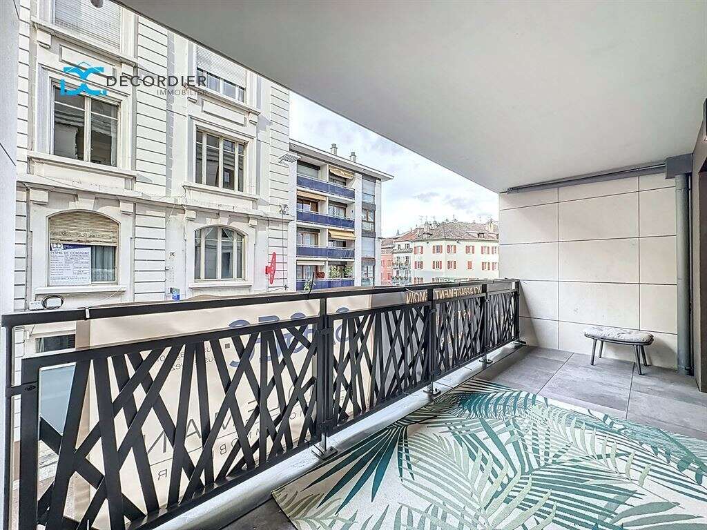 Appartement à EVIAN-LES-BAINS