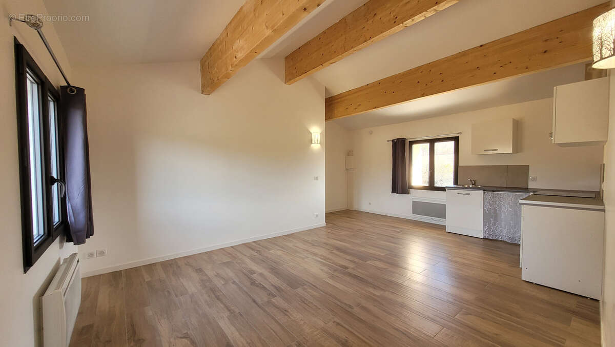 Maison à BANON