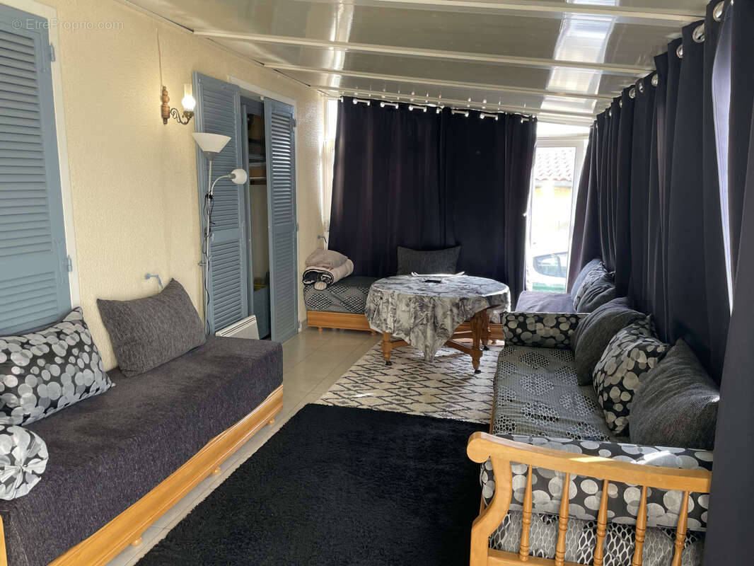 Maison à CASTILLON-LA-BATAILLE