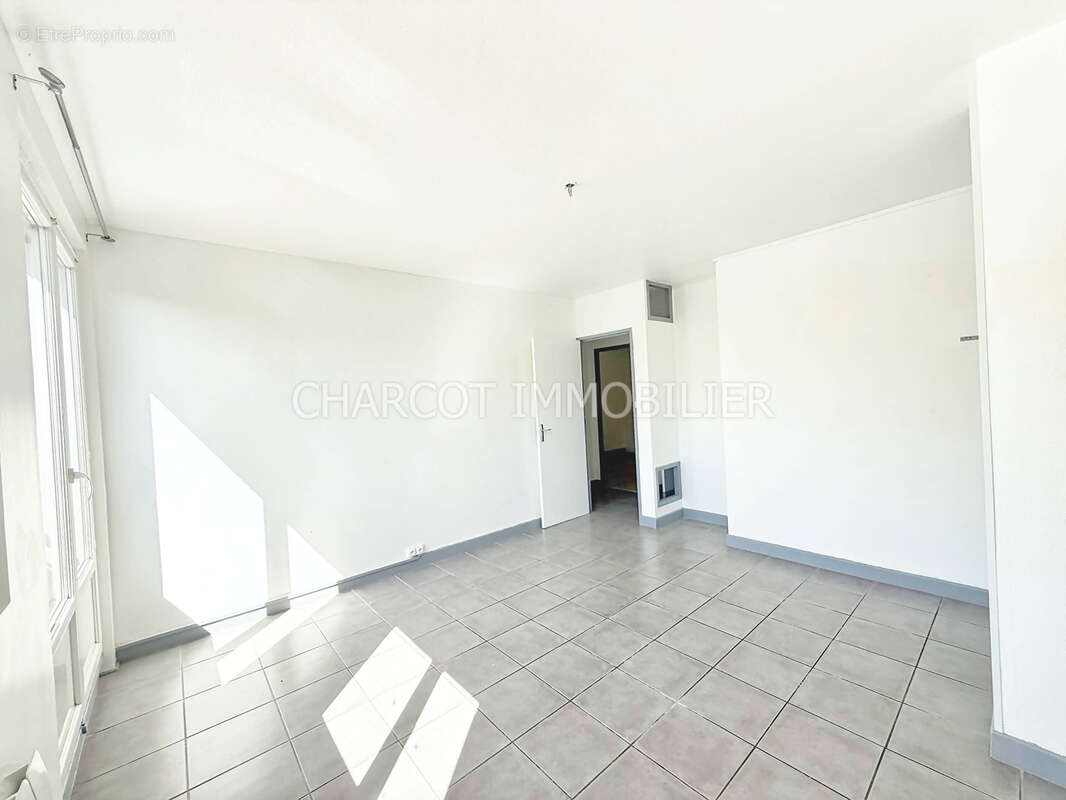 Appartement à LYON-5E