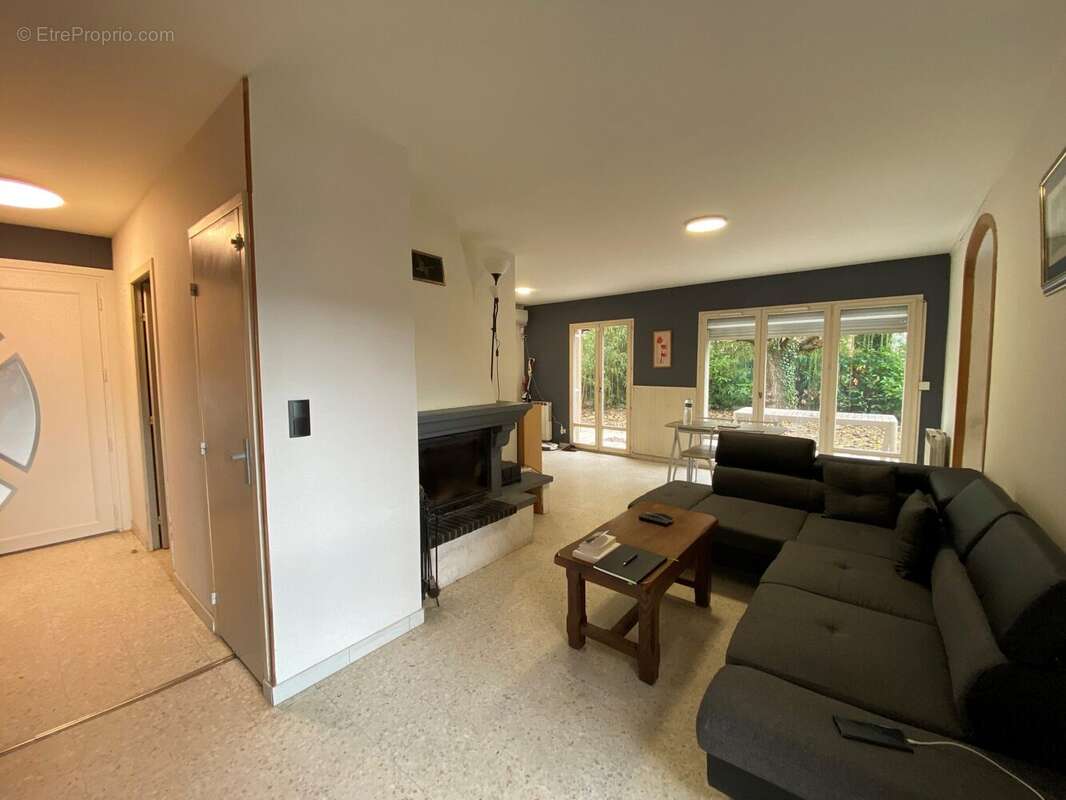 Maison à ROMANS-SUR-ISERE