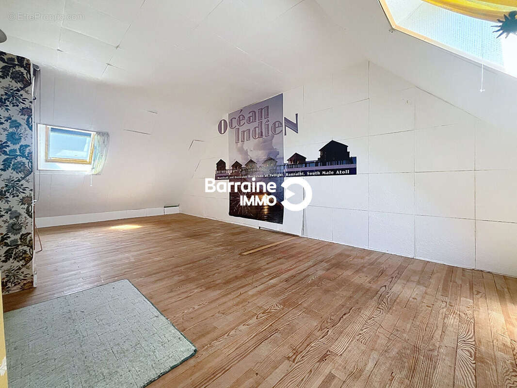 Maison à CAMARET-SUR-MER