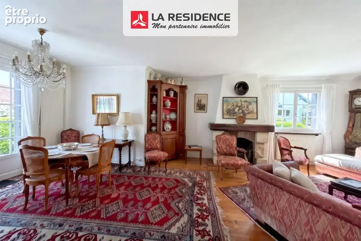 Maison 181 m² à L'etang-La-Ville  - photo 4