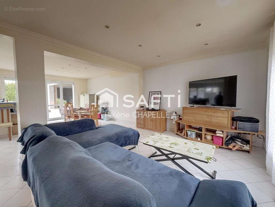 Photo 3 - Maison à NEUILLY-EN-THELLE