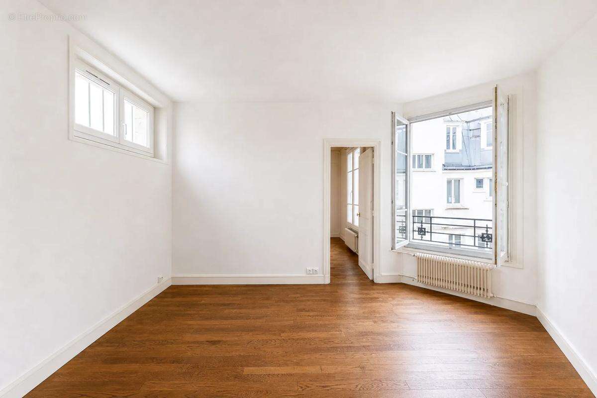 3 pièces lumineux avec cave à Paris 15ème - photo 2