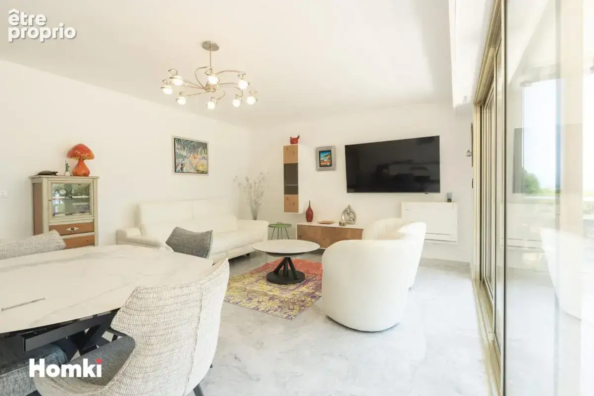 Appartement T3 de 78 m² à Villeneuve-Loubet 06270, Avenue de la Bermone - photo 3