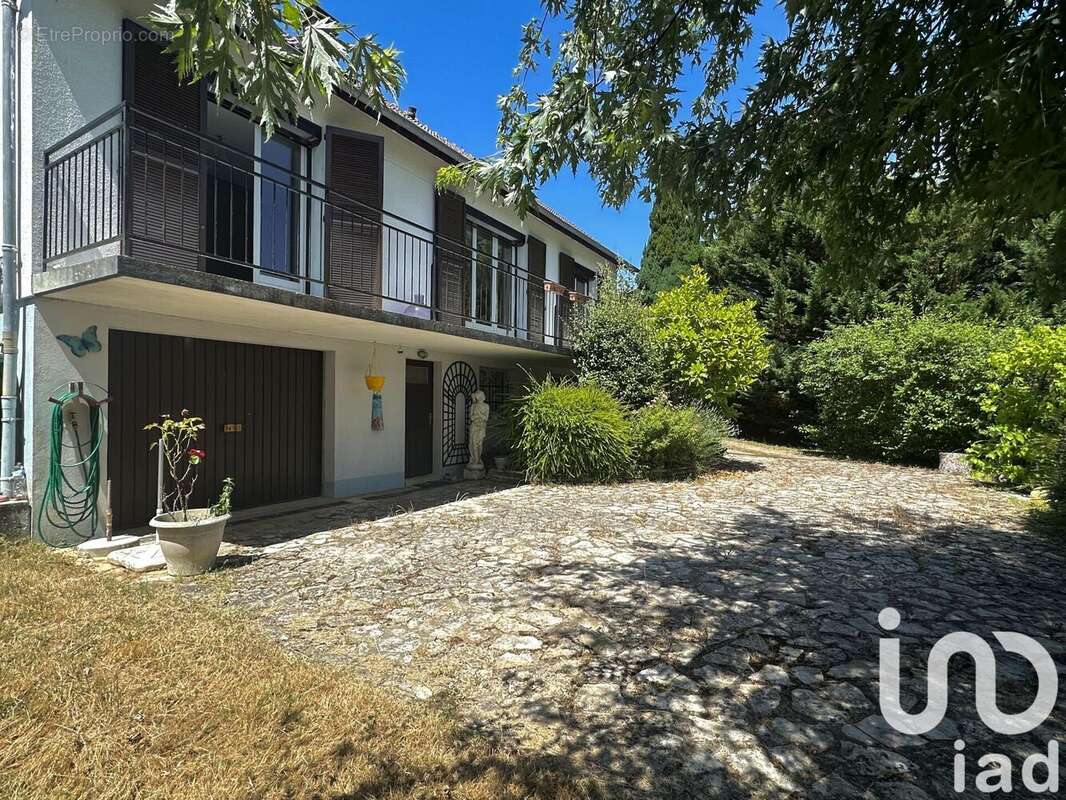 Photo 2 - Maison à SAINT-JULIEN-DU-SAULT