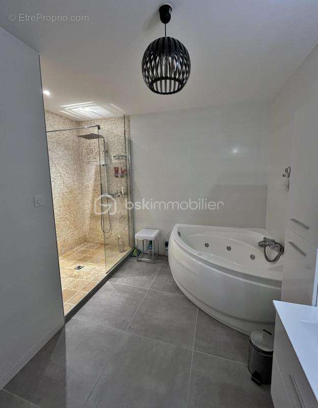 Appartement à MORBIER