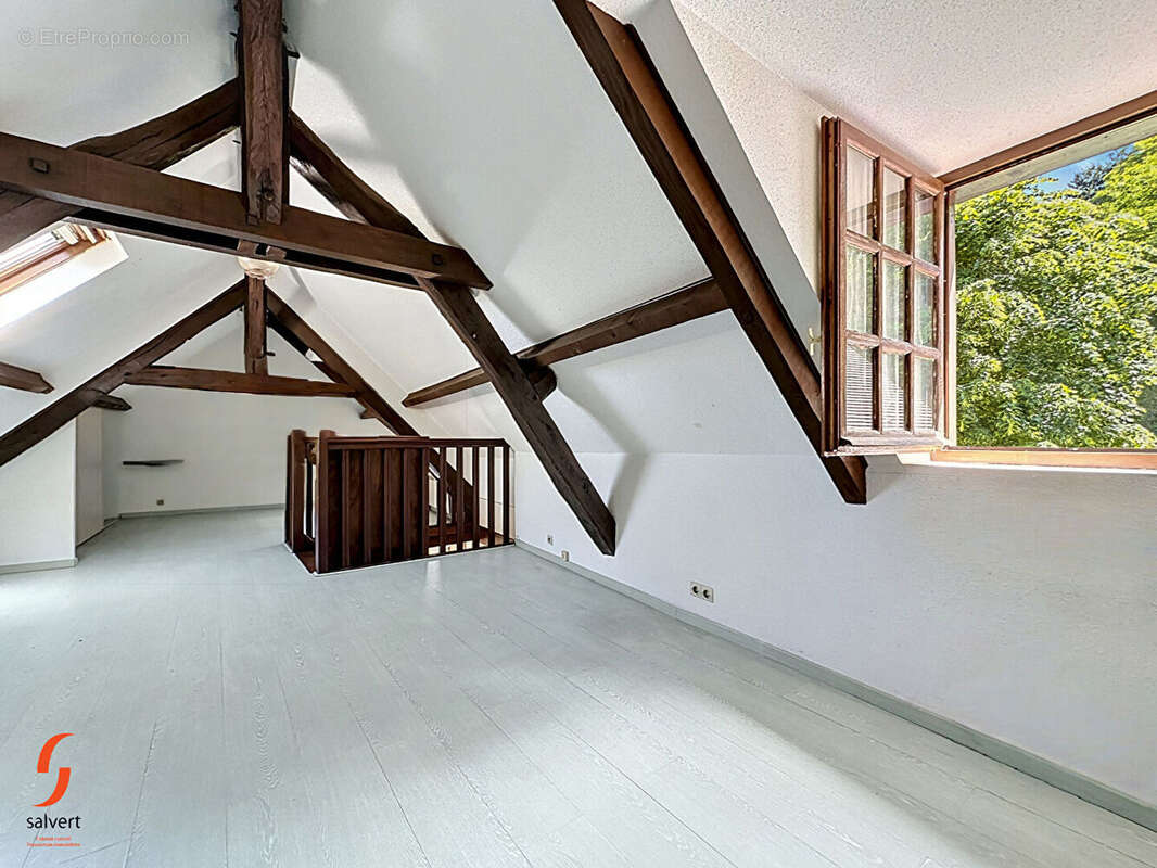 Maison à NERIS-LES-BAINS