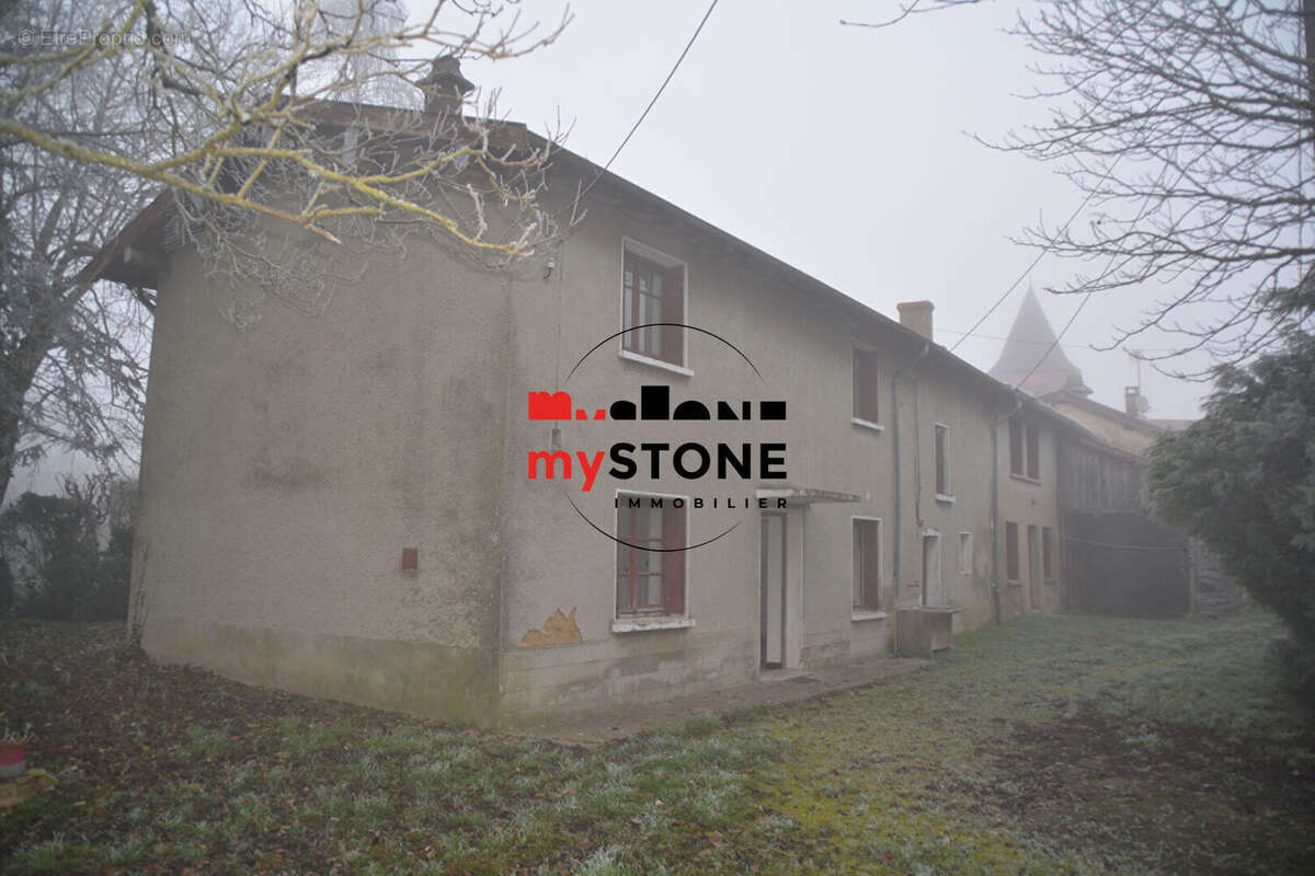 Maison à SAINT-MARCEL