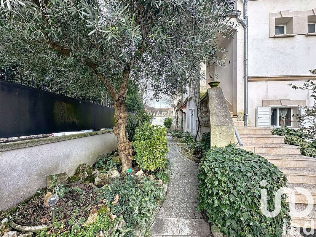 Photo 2 - Maison à ORLY