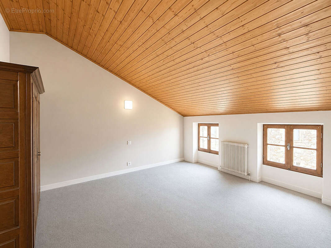 Maison de ville avec garage à Villeneuve/Lot - photo 5