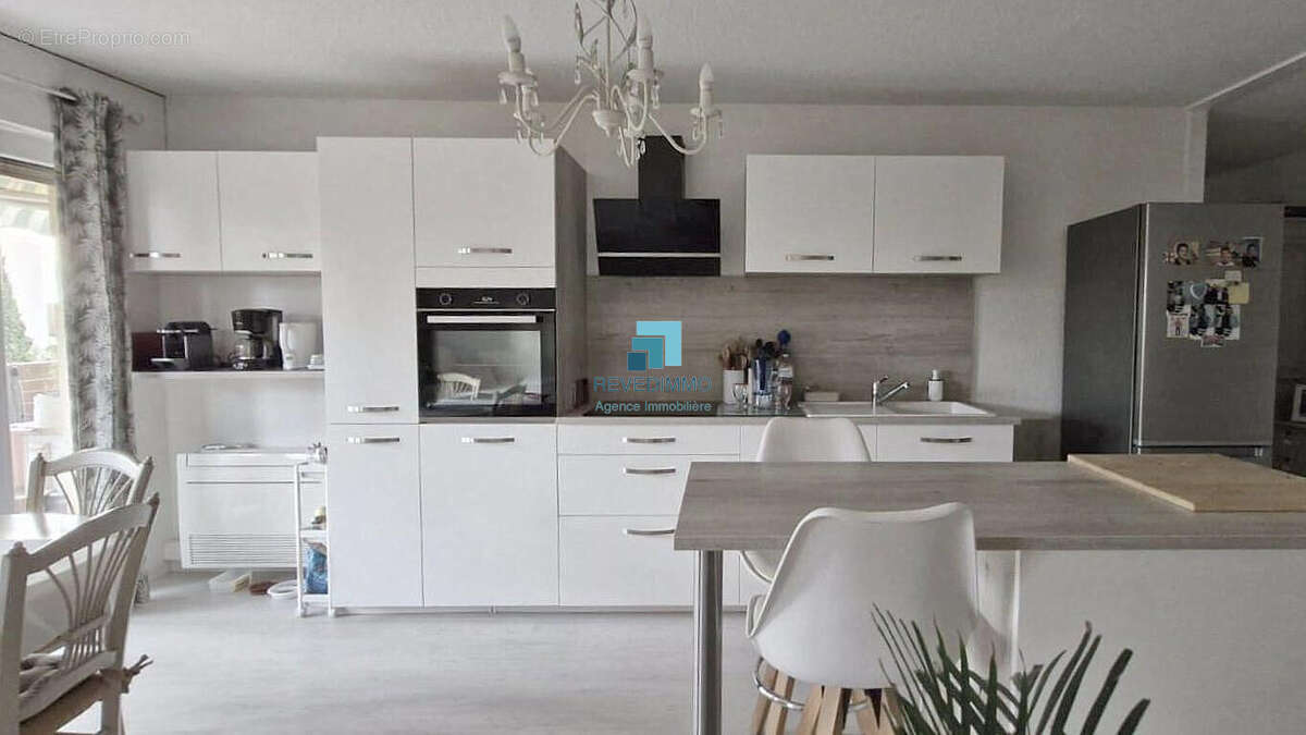 Appartement à FREJUS