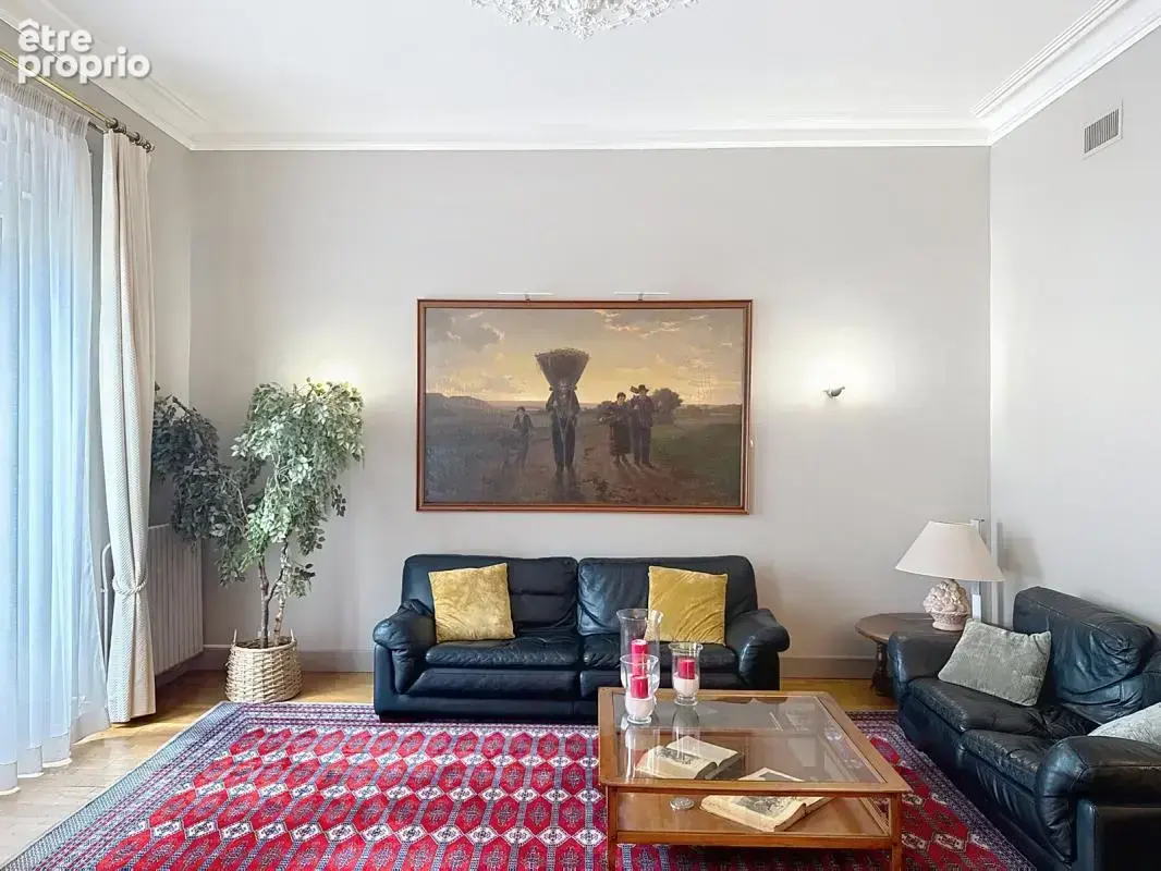 Avignon Intra-muros. Appartement 4 pièces 114m² - photo 3