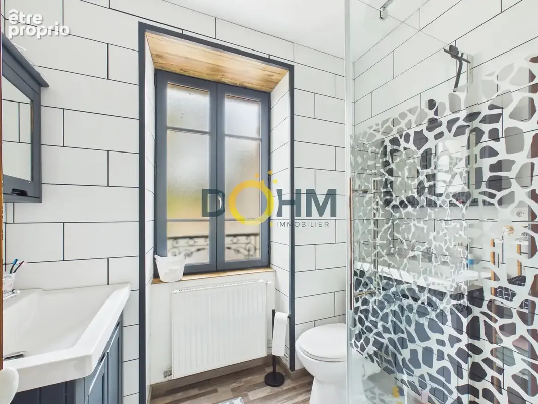 Maison familiale de caractère avec dépendance, jardin et beau potentiel d’aménagement - photo 11