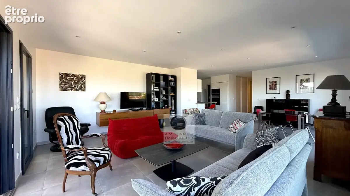 Appartement au dernier étage, entre lumière et terrasse - photo 23