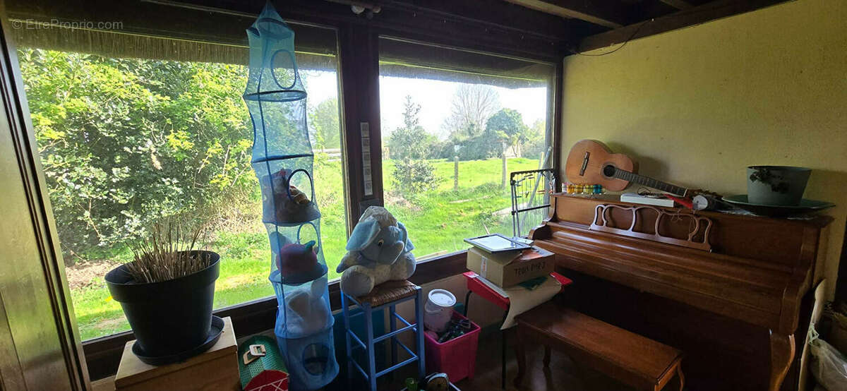 Maison à ETREVILLE