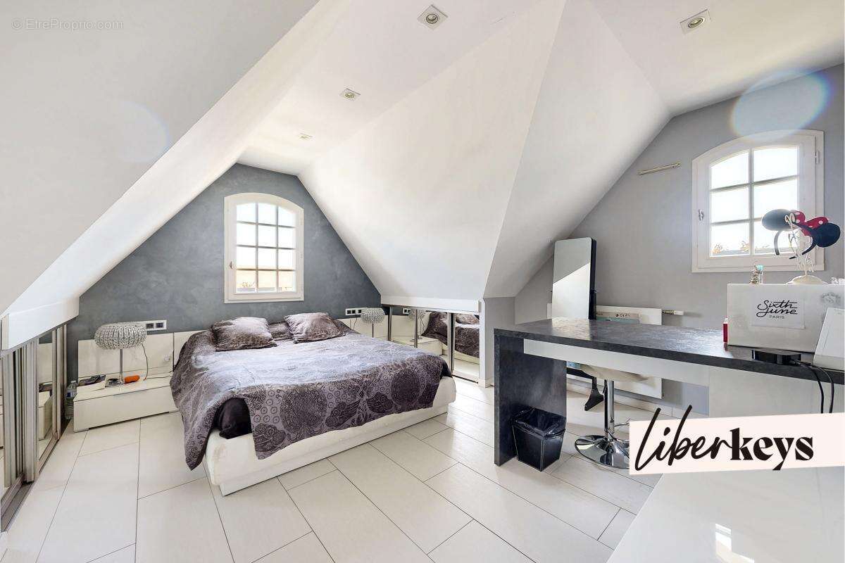 Maison à MAREUIL-LES-MEAUX