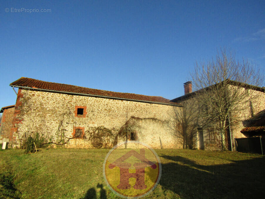 Maison à ROCHECHOUART