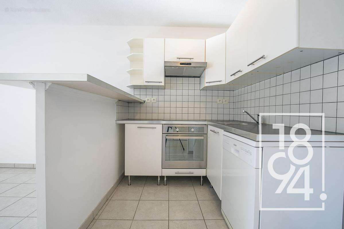 Appartement à MARSEILLE-8E