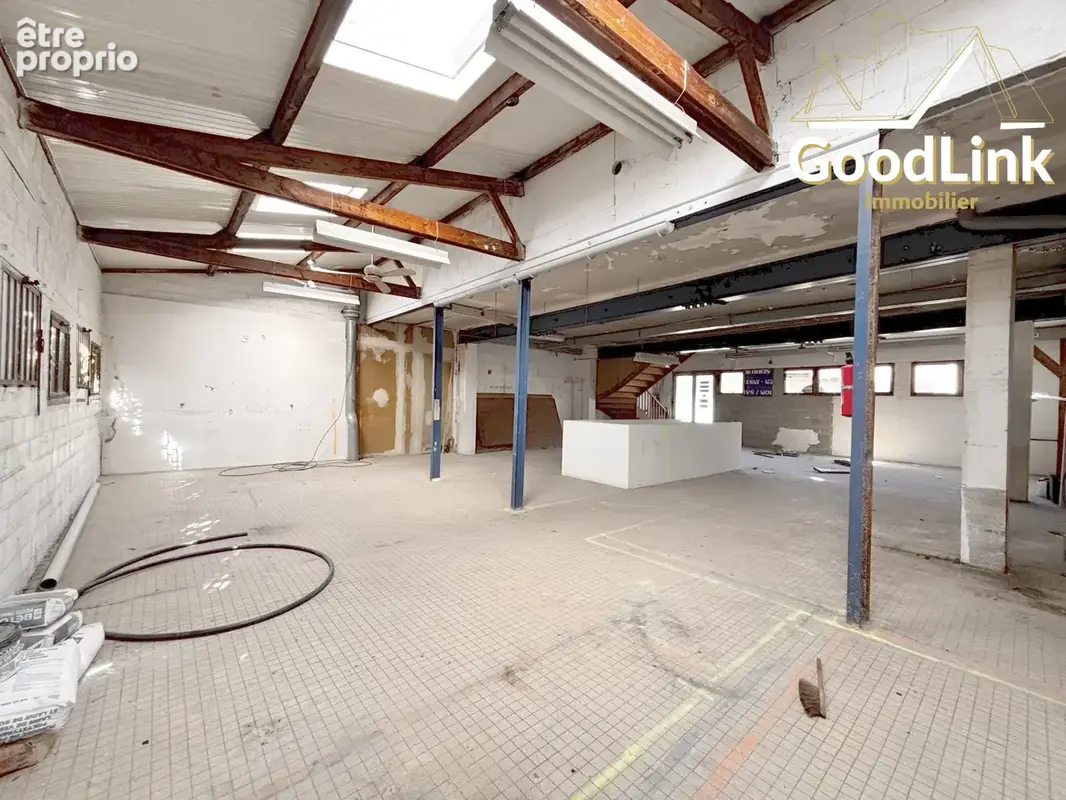 Commerce 265 m² à vendre à Bondy (93140) - photo 4