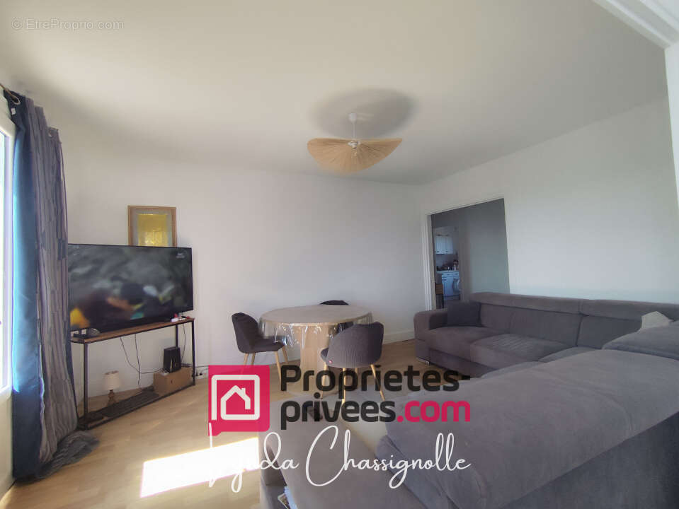 Appartement T4 à Riorges - 71m2 - vue dégagée - entièrement rénové - photo 4