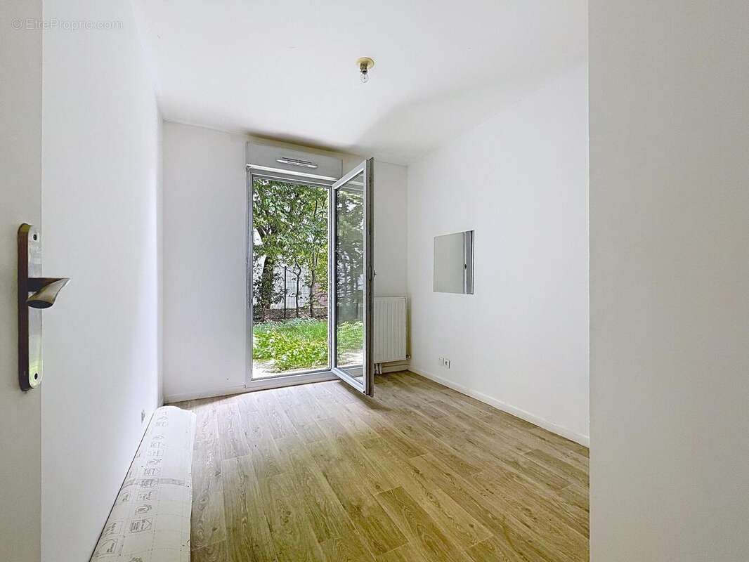 Photo 8 - Appartement à CERGY
