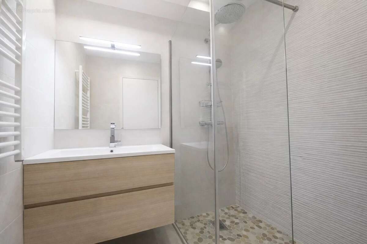 Appartement en front de mer Vue mer deux pièces - photo 8