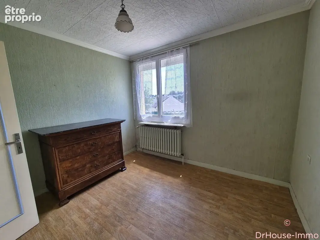 Maison 5 pièces 74 m² à vendre à Gorron (53120) - photo 9