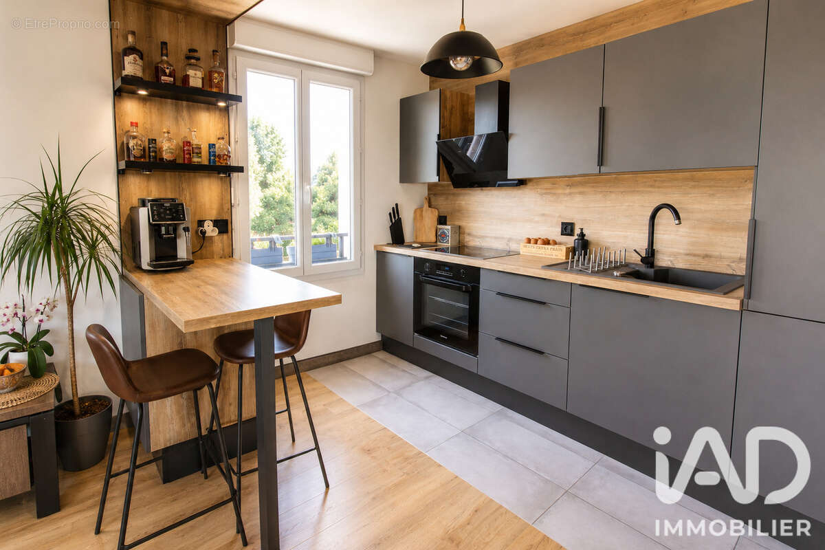 Photo 3 - Appartement à CHAMPAGNE-SUR-OISE