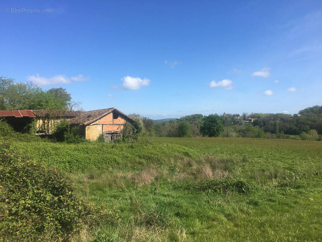 Terrain à AIRE-SUR-L&#039;ADOUR