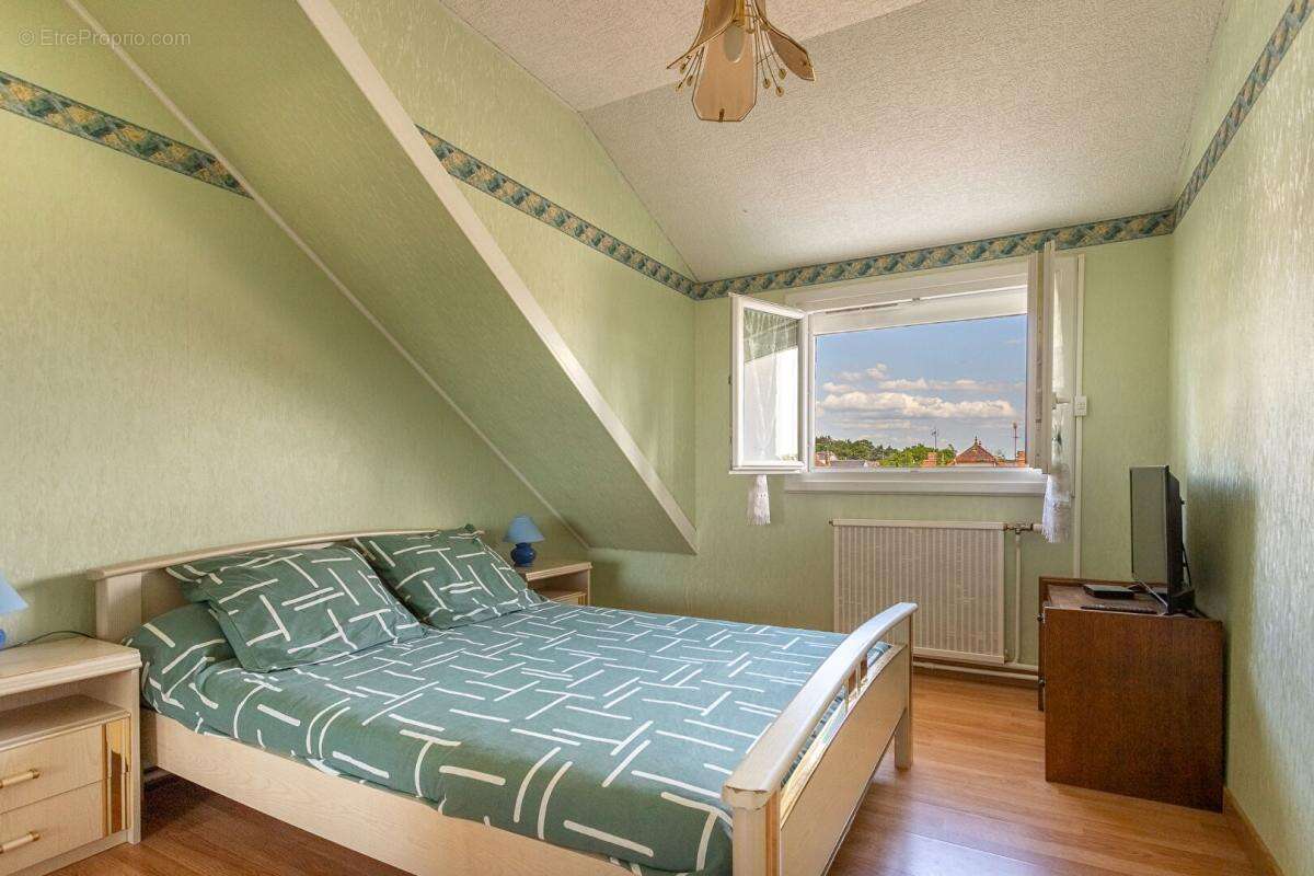 Maison à VILLEFRANCHE-SUR-CHER