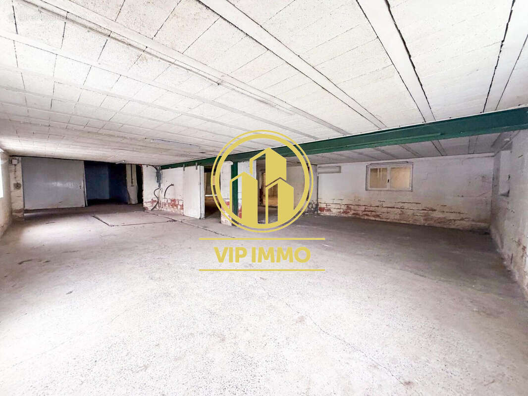 Commerce 240 m² à Marcq-En-Baroeul  - photo 3