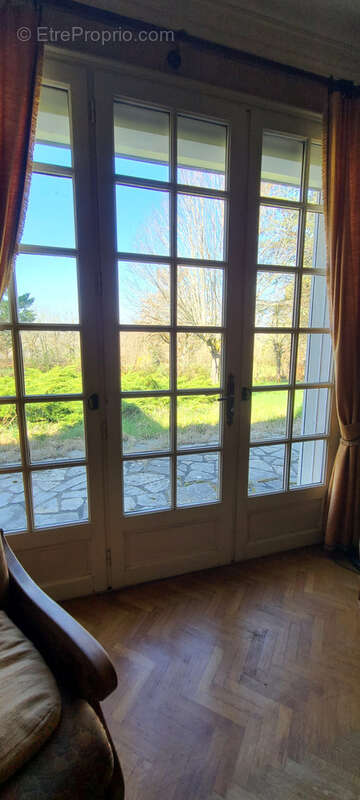 Maison à CHAUFFOUR-SUR-VELL