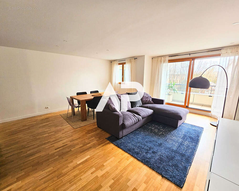 Appartement à ENGHIEN-LES-BAINS