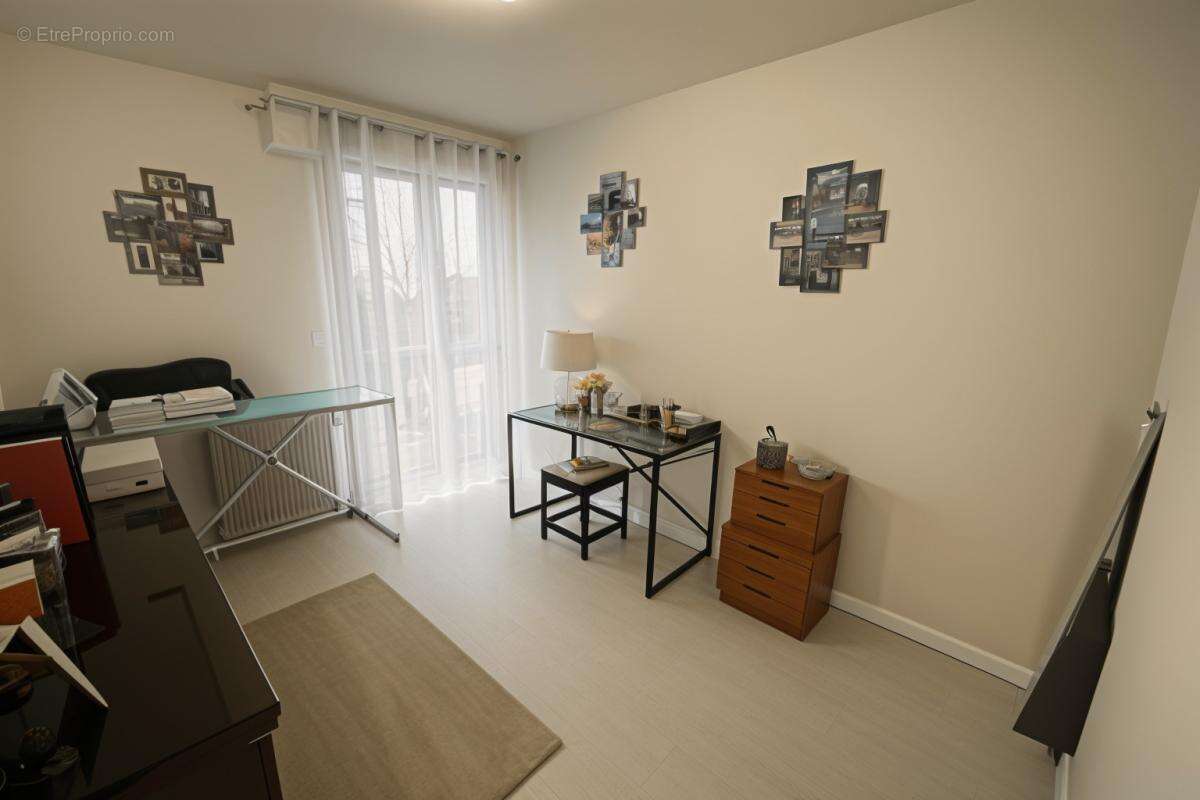 Appartement à TORCY